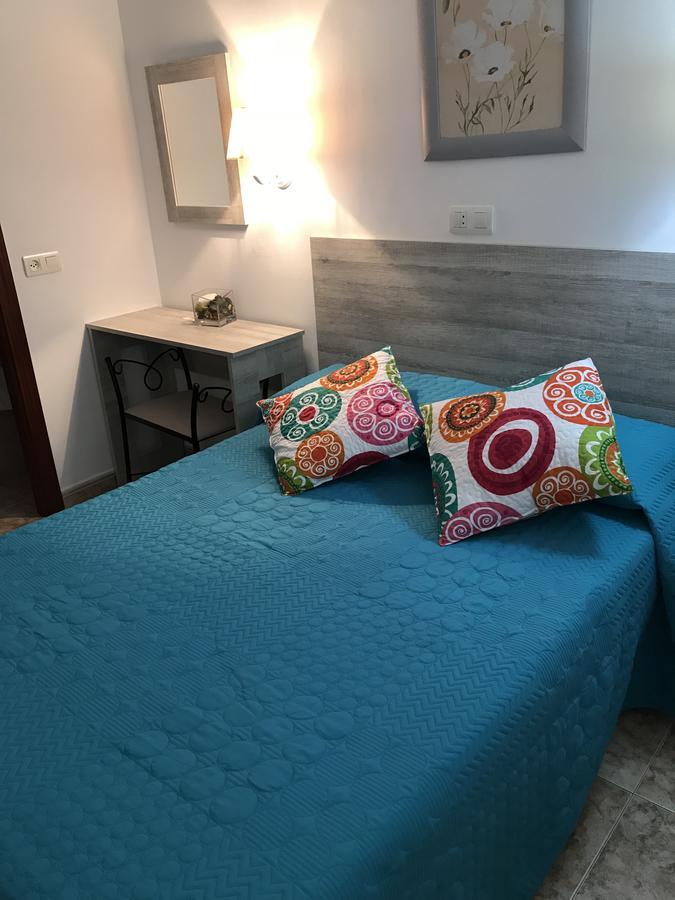 Hostal Argentina Caces Kültér fotó